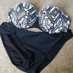 Strapless bikini top
